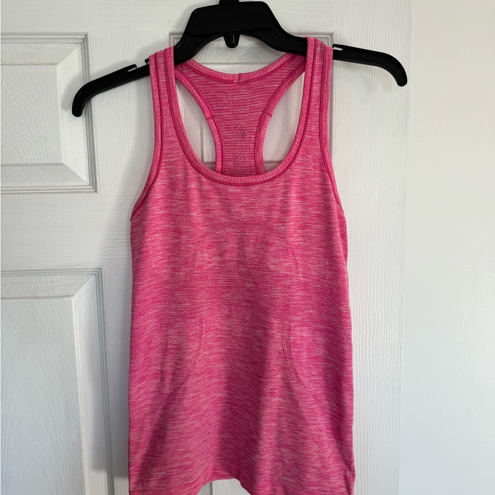 Lulu lemon hot pink racer back tank. Small.
